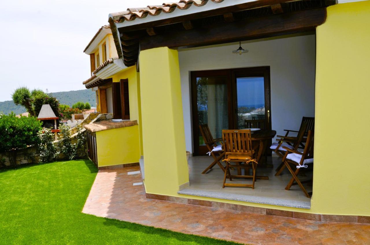 Villa Nadia Con Piscina Privata Budoni タナウネッラ エクステリア 写真