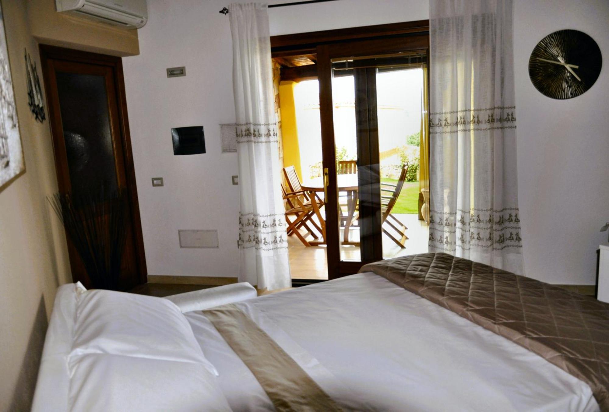 Villa Nadia Con Piscina Privata Budoni タナウネッラ 部屋 写真
