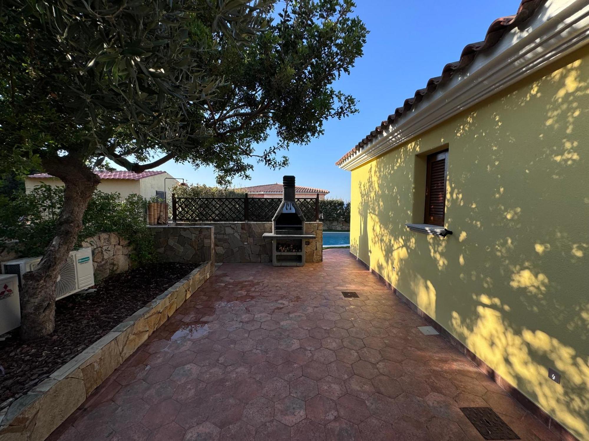 Villa Nadia Con Piscina Privata Budoni タナウネッラ エクステリア 写真