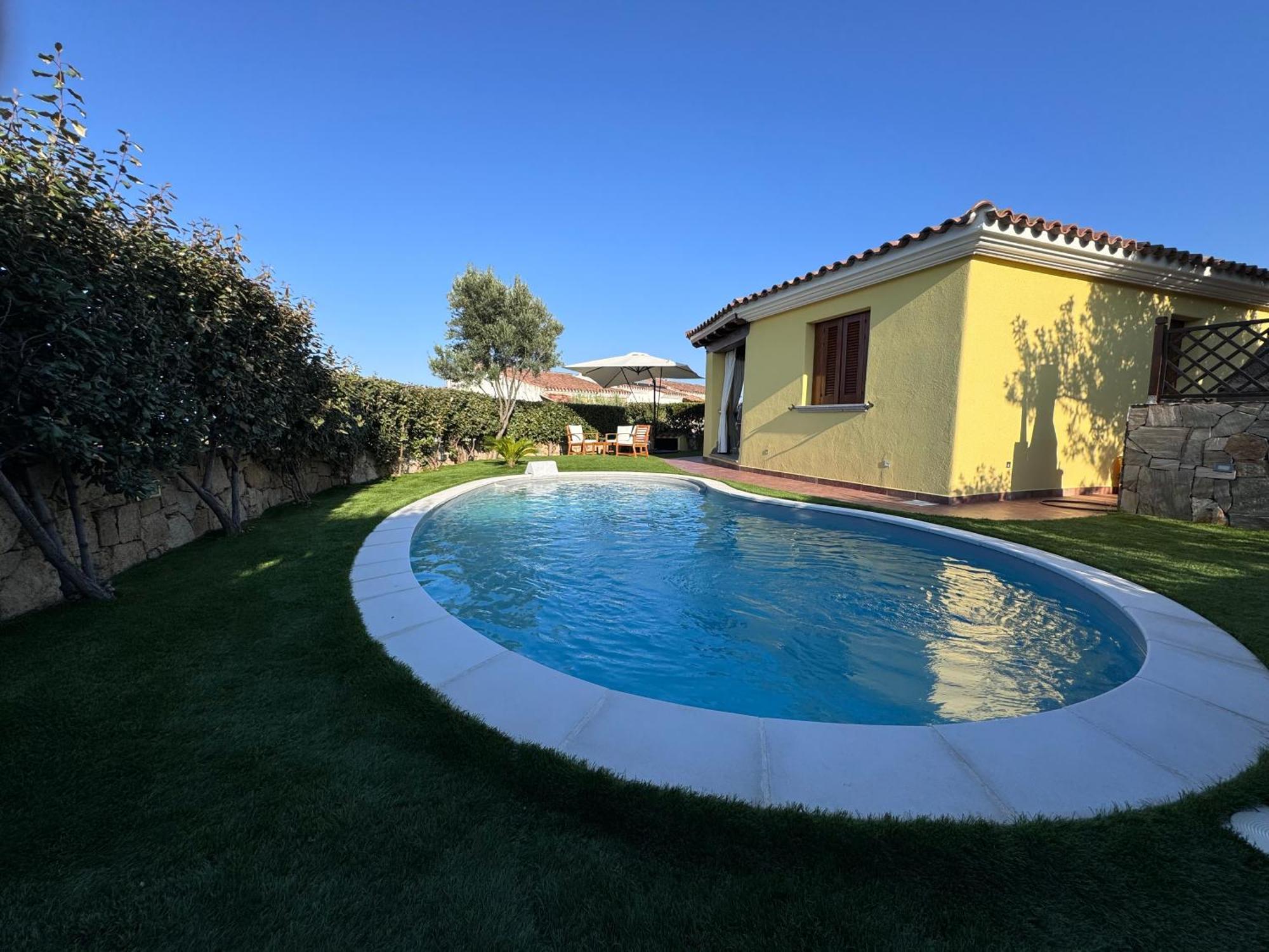 Villa Nadia Con Piscina Privata Budoni タナウネッラ エクステリア 写真